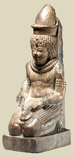 Фараон XVIII династии Аменхотеп III (ок. 1390–1352 гг. до н.э.) в облике Неферхотепа. Стеатит, покрытый стекловидной эмалью. Музей изобразительных искусств, Бостон  