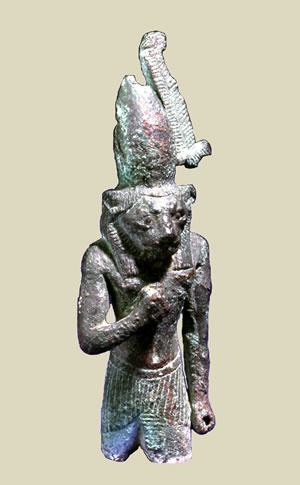 Cтатуэтка мастерски передает главные черты бога Махеса - беспощадность и свирепость