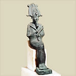 Бронзовая статуэтка бога. Британский музей