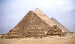 Пирамиды Гизы - самые прочные сооружения на земле